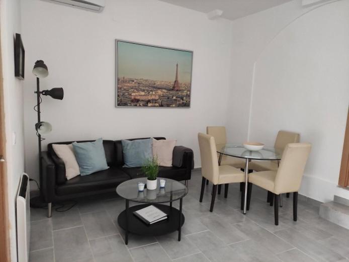 Piso Acogedor Con Encanto Navas del Rey 外观 照片